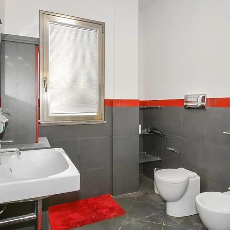 4 Bedroom Amazing In Kaukana Holiday home Villaggio Azzurro