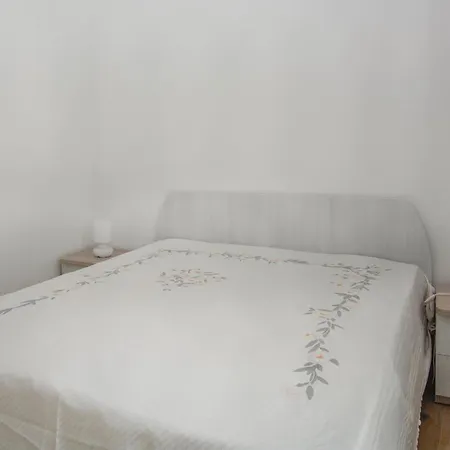 4 Bedroom Amazing In Kaukana