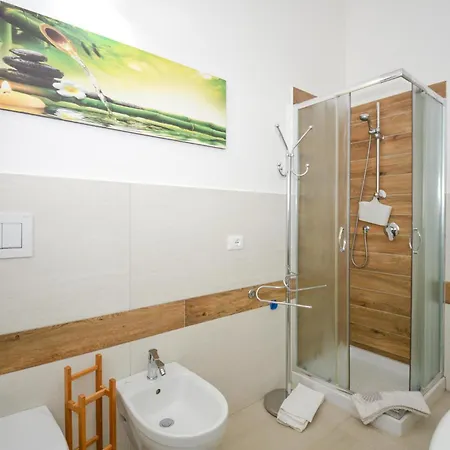 4 Bedroom Amazing In Kaukana Holiday home