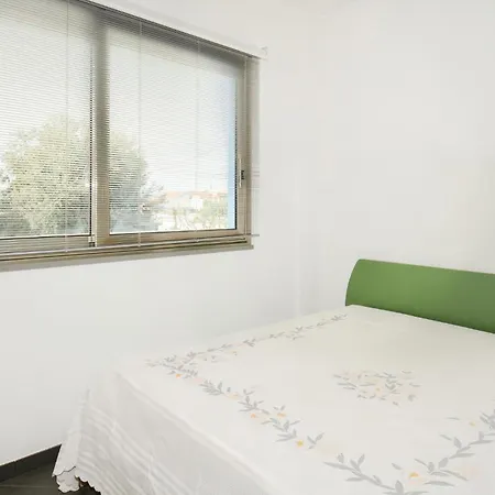 4 Bedroom Amazing In Kaukana *