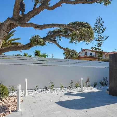 Holiday home 4 Bedroom Amazing In Kaukana *